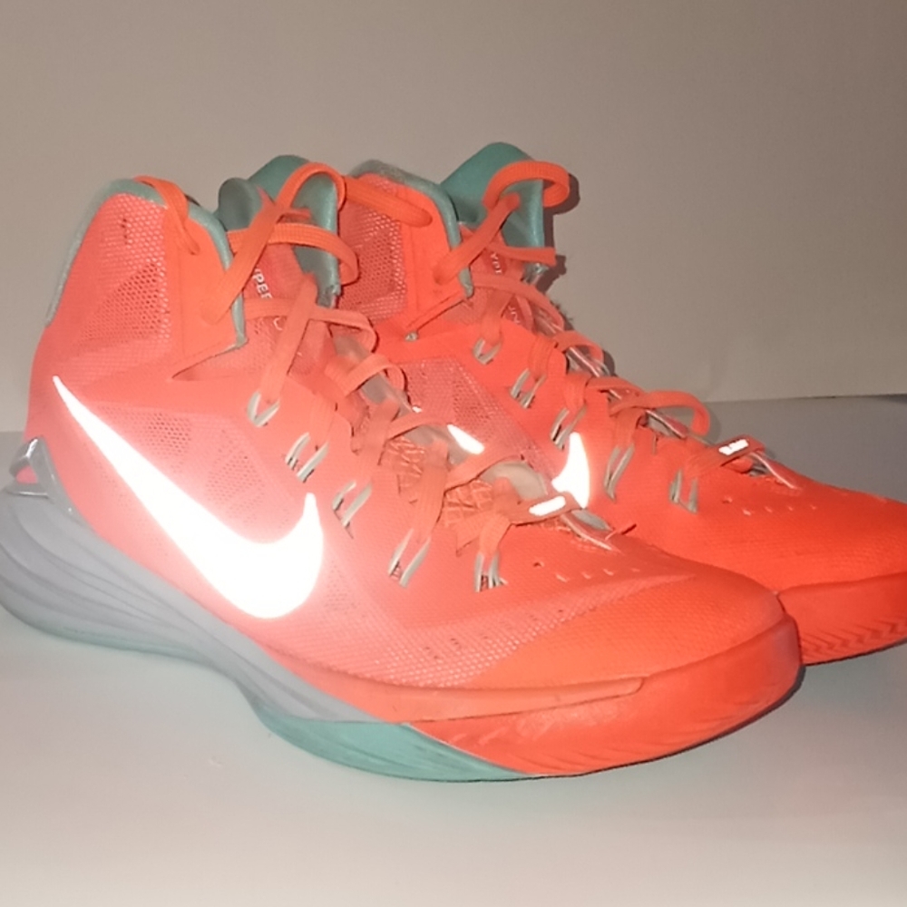 Orange Nike Hyperdunk Size 9.5 Basketball Shoe